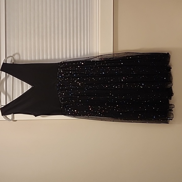 ModCloth Posh Promenade Sequin and Tulle Midi Dress size Medium NWT - Picture 11 of 13